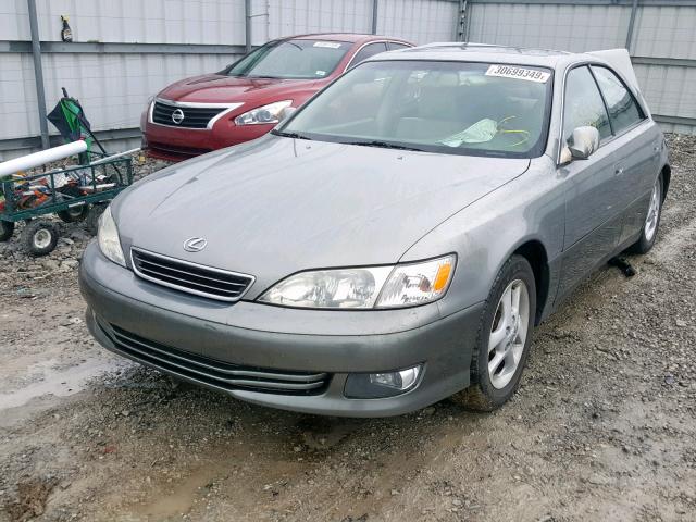 JT8BF28G715108655 - 2001 LEXUS ES 300 GRAY photo 2