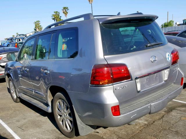 JTJHY00W184002793 - 2008 LEXUS LX 570 SILVER photo 3