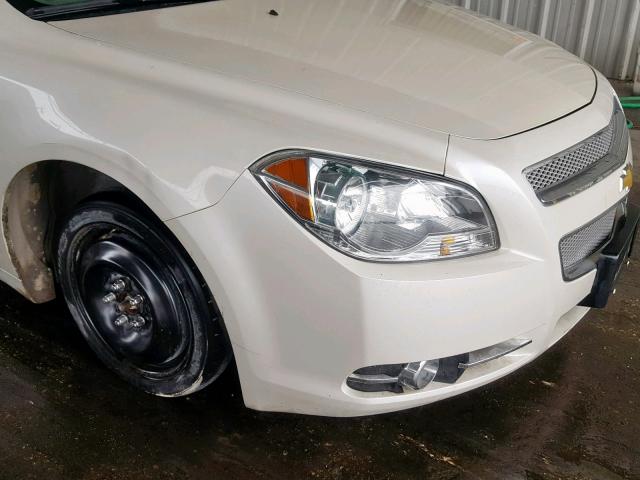 1G1ZG5E7XCF321706 - 2012 CHEVROLET MALIBU LTZ WHITE photo 9