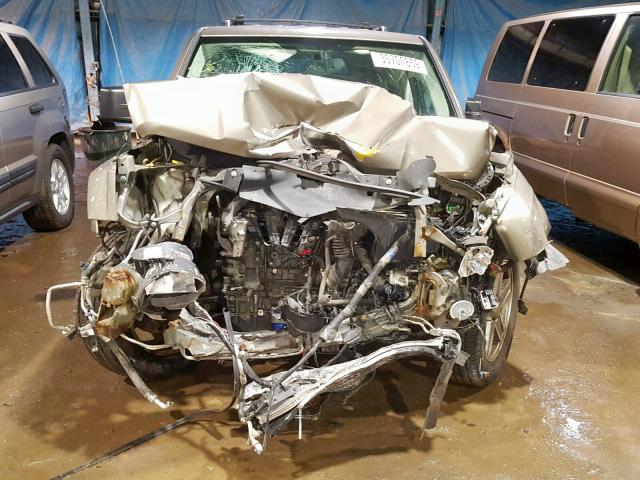 1J8FF48W78D638929 - 2008 JEEP PATRIOT LI GOLD photo 9