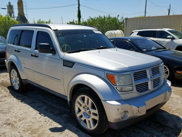 1D4PT4GK1BW604826 - 2011 DODGE NITRO HEAT GRAY photo 1