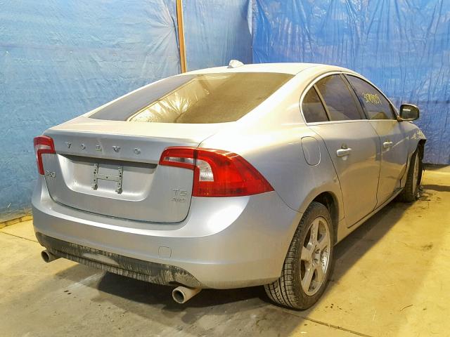 YV1612FH8D2229126 - 2013 VOLVO S60 T5 SILVER photo 4