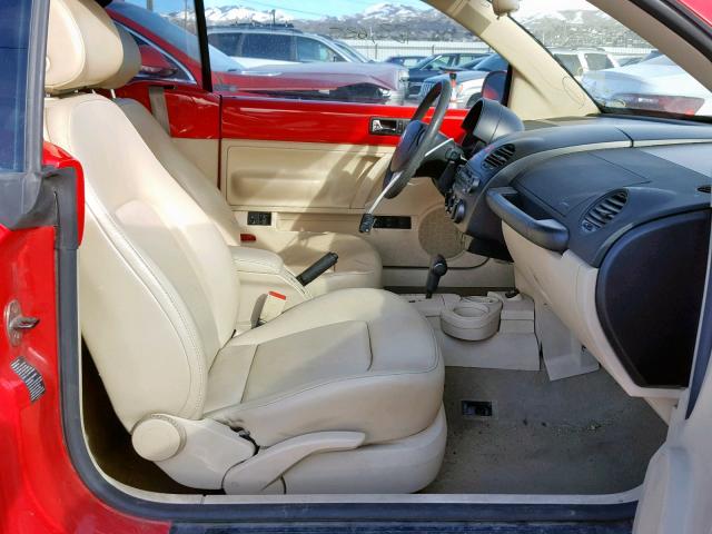 3VWCM31Y84M331657 - 2004 VOLKSWAGEN NEW BEETLE Rot Foto 5