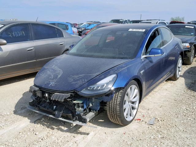 5YJ3E1EB0JF133813 - 2018 TESLA MODEL 3 BLUE photo 2