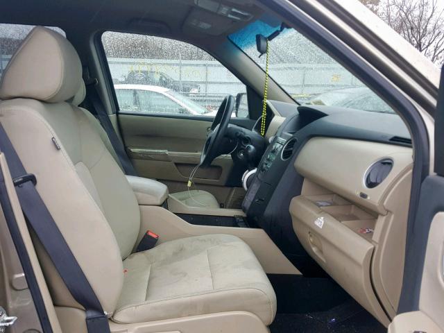 5FNYF48219B023901 - 2009 HONDA PILOT LX TAN photo 5