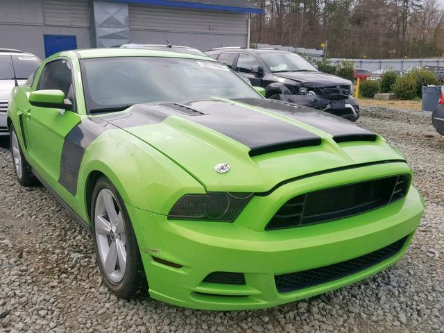 1ZVBP8CF4D5250575 - 2013 FORD MUSTANG GT GREEN photo 1