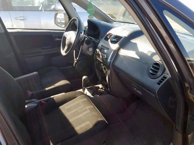 JS2YA5A56B6300123 - 2011 SUZUKI SX4 GRAY photo 5