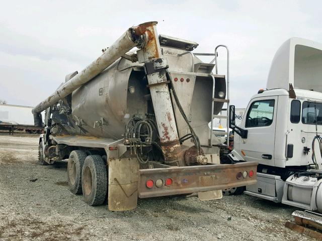 1FUYJJCB1XHF36918 - 1999 FREIGHTLINER MEDIUM CON WHITE photo 3