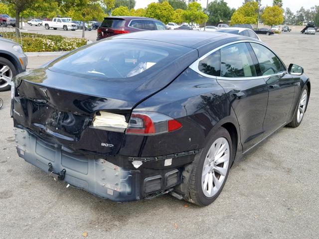 5YJSA1E26GF145741 - 2016 TESLA MODEL S Սև լուսանկար 4