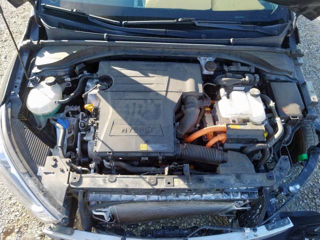 KMHC75LC5HU049741 - 2017 HYUNDAI IONIQ SEL  photo 7