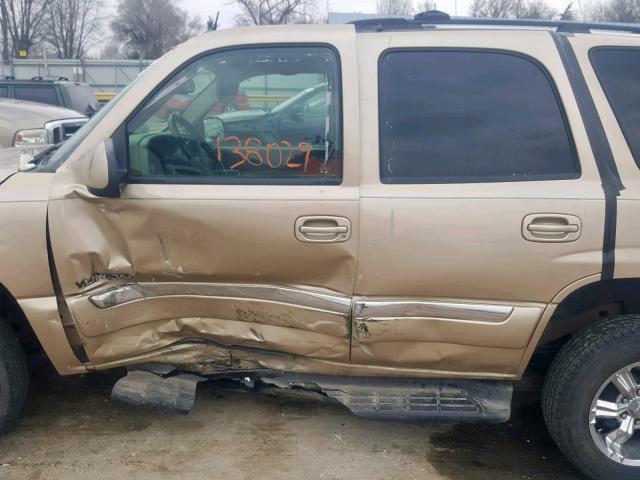 1GKEK13T55R185293 - 2005 GMC YUKON GOLD photo 10