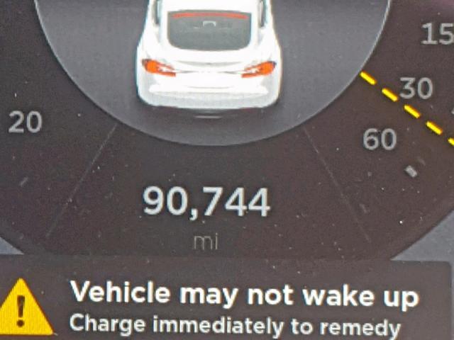 5YJSA1DP8CFP01295 - 2012 TESLA MODEL S Արծաթագույն լուսանկար 8