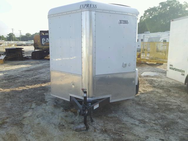 5GLBE1224DC000417 - 2013 EXPR TRAILER WHITE photo 9