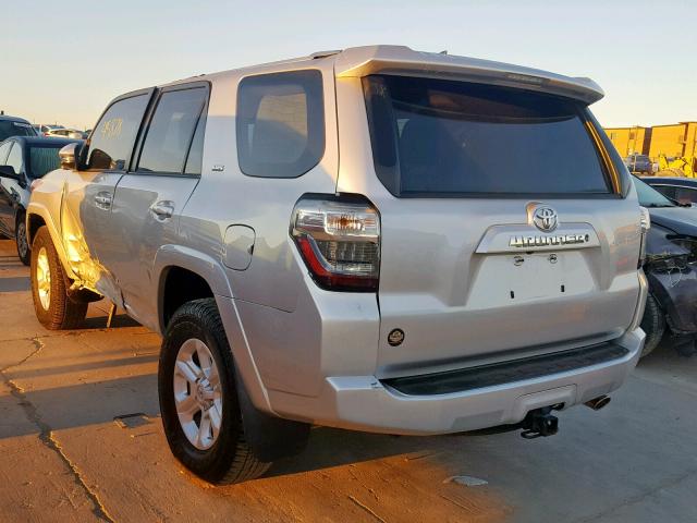 JTEBU5JR2E5185942 - 2014 TOYOTA 4RUNNER SR SILVER photo 3