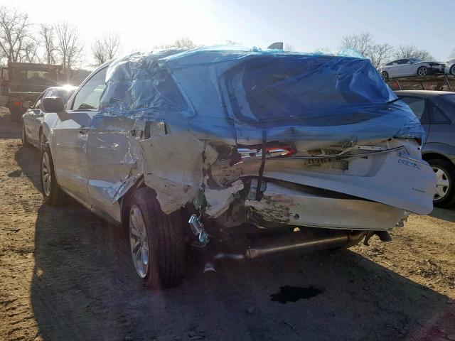 5J8TB4H31JL003696 - 2018 ACURA RDX WHITE photo 3