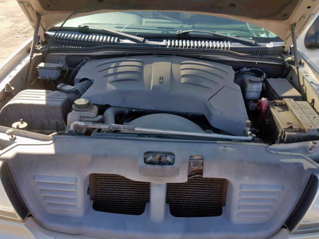 5LMEU88H85ZJ32602 - 2005 LINCOLN AVIATOR კრემისფერი ფოტო 7