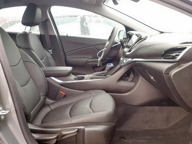 1G1RD6S58JU153316 - 2018 CHEVROLET VOLT PREMI SILVER photo 5