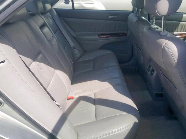 JTDBE30K263063380 - 2006 TOYOTA CAMRY XLE SILVER photo 6