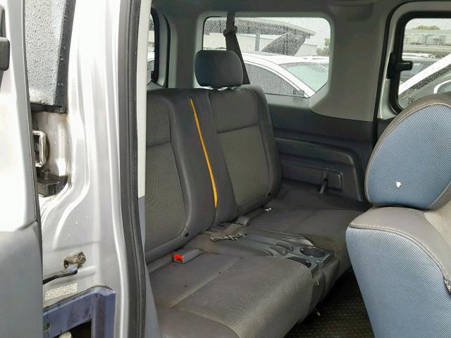 5J6YH18676L004963 - 2006 HONDA ELEMENT EX SILVER photo 6