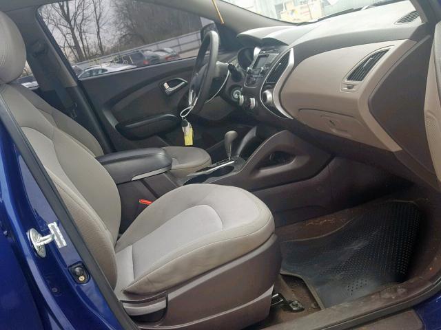 KM8JT3AB1BU198981 - 2011 HYUNDAI TUCSON GL BLUE photo 5