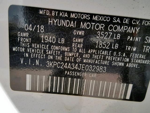 3KPC24A34JE032983 - 2018 HYUNDAI ACCENT SE WHITE photo 10