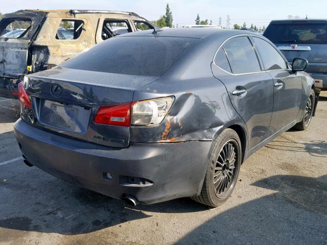 JTHCK262X85021138 - 2008 LEXUS IS 250 GRAY photo 4