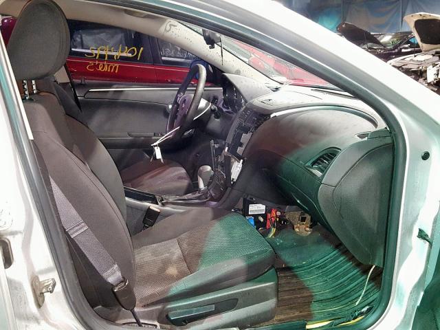 1G1ZC5E00CF111968 - 2012 CHEVROLET MALIBU 1LT 银色 照片 5