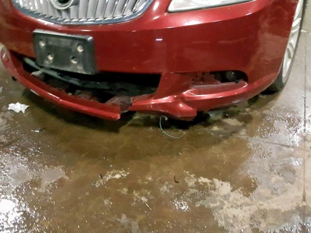 1G4GC5ECXBF135648 - 2011 BUICK LACROSSE C RED photo 9