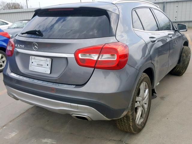 WDCTG4EB3FJ187824 - 2015 MERCEDES-BENZ GLA 250 GRAY photo 4