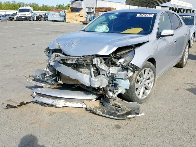 1G11E5SA6GF148226 - 2016 CHEVROLET MALIBU LIM 银色 照片 2