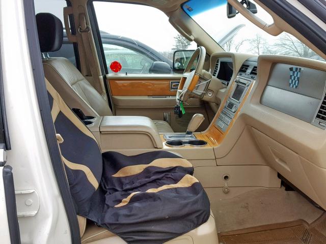 5LMFU28577LJ14699 - 2007 LINCOLN NAVIGATOR Krem foto 5