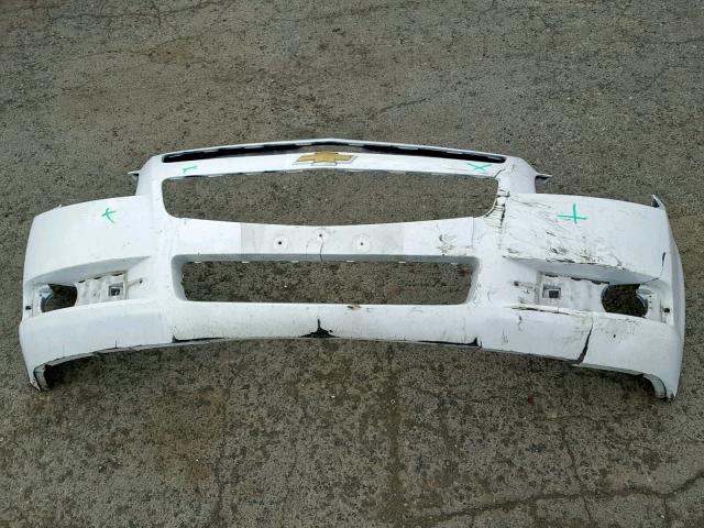 1G1ZB5E08CF249096 - 2012 CHEVROLET MALIBU LS WHITE photo 9