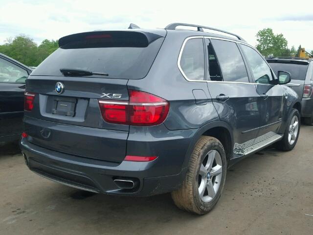 5UXZV8C52BL421071 - 2011 BMW X5 XDRIVE5 GRAY photo 4