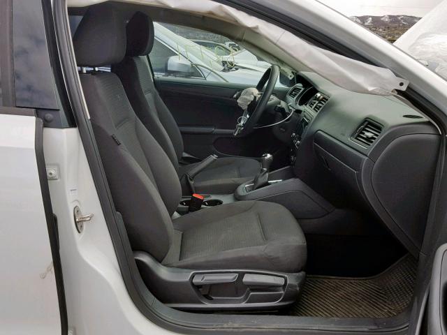 3VW1K7AJ1FM294249 - 2015 VOLKSWAGEN JETTA BASE WHITE photo 5