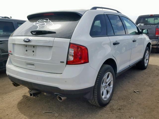 2FMDK4GCXDBA53078 - 2013 FORD EDGE SE WHITE photo 4