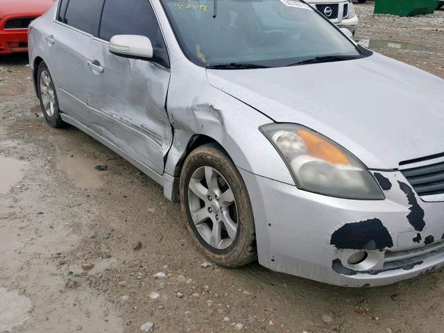 1N4BL21E38C279532 - 2008 NISSAN ALTIMA 3.5 SILVER photo 9