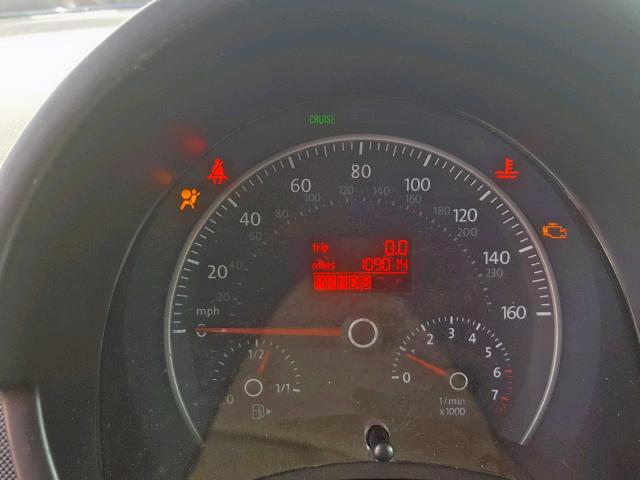 3VWPG31Y18M408710 - 2008 VOLKSWAGEN NEW BEETLE ლურჯი ფოტო 8