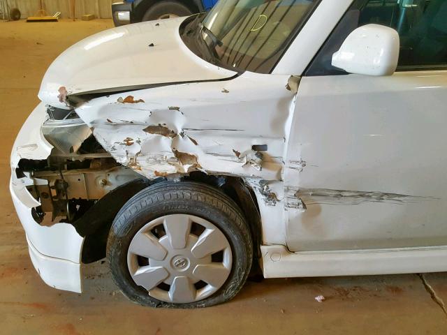JTLKT324564072772 - 2006 TOYOTA SCION XB 白色 照片 9