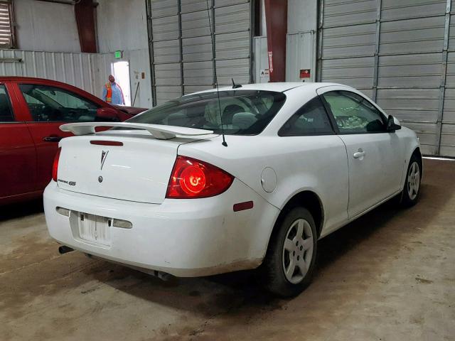 1G2AS18H797269040 - 2009 PONTIAC G5 WHITE photo 4