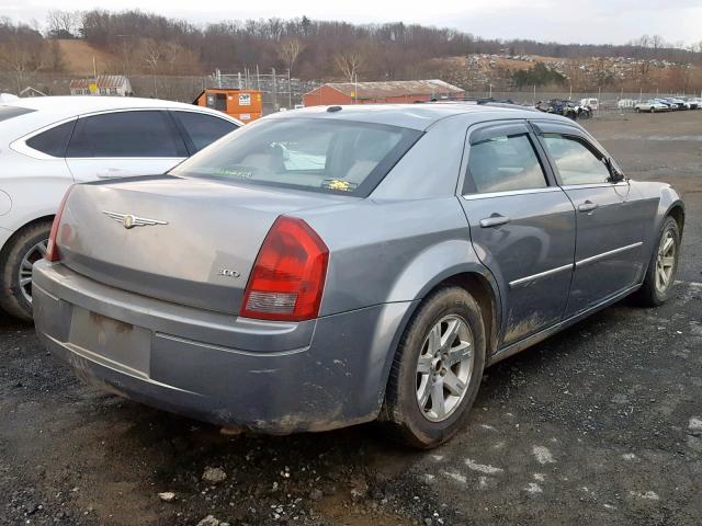 2C3LA43R47H849117 - 2007 CHRYSLER 300 BLUE photo 4