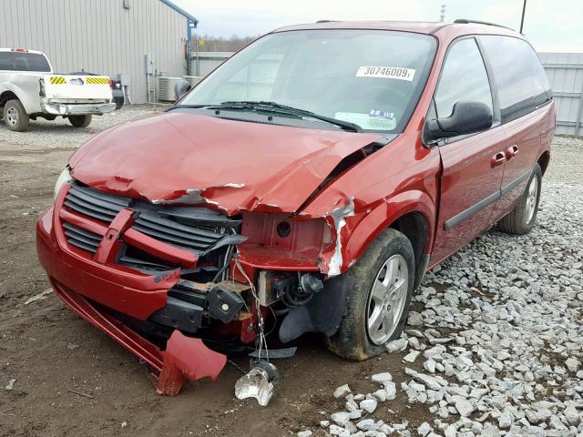 1D4GP45R56B743892 - 2006 DODGE CARAVAN SX RED photo 2