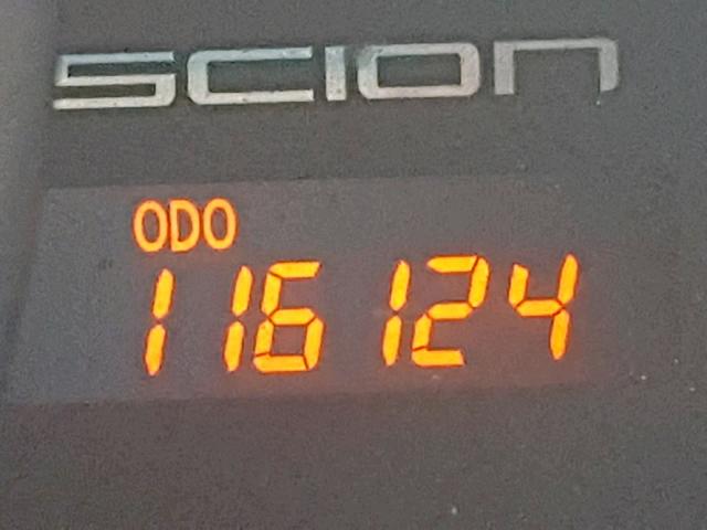 JTKJF5C73B3004093 - 2011 TOYOTA SCION TC GRAY photo 8