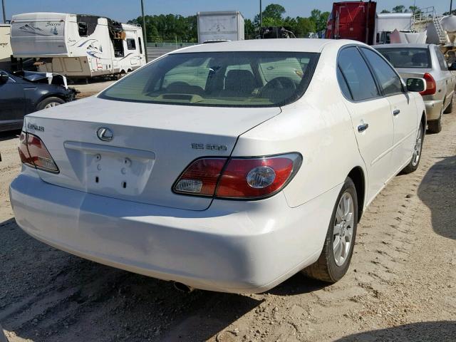 JTHBF30G120066709 - 2002 LEXUS ES 300 WHITE photo 4