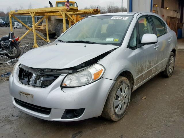 JS2YC5A2XA6301953 - 2010 SUZUKI SX4 LE SILVER photo 2