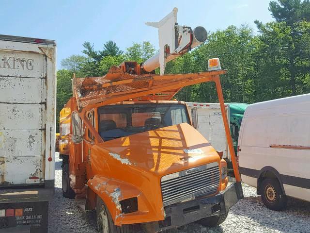 1FVABTAK64HM18641 - 2004 FREIGHTLINER MEDIUM CON ORANGE photo 1