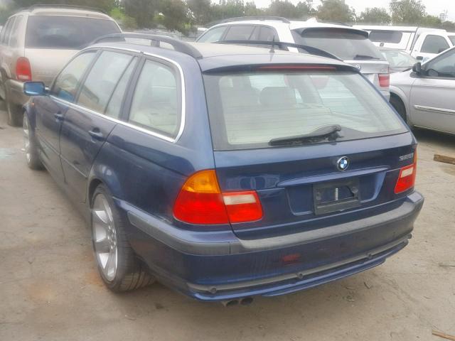 WBAEN33474PC13645 - 2004 BMW 325 IT BLUE photo 3