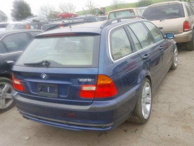 WBAEN33474PC13645 - 2004 BMW 325 IT BLUE photo 4