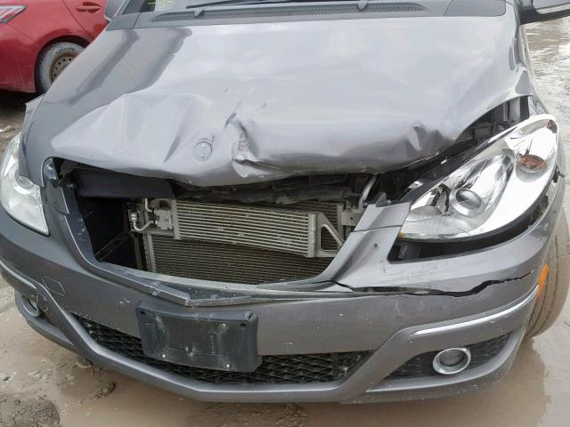 WDDFH3DB9BJ606433 - 2011 MERCEDES-BENZ B200 GRAY photo 9