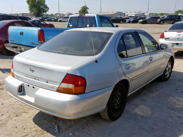 1N4DL01D1WC230590 - 1998 NISSAN ALTIMA XE GRAY photo 4