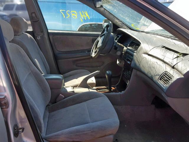 1N4DL01D1WC230590 - 1998 NISSAN ALTIMA XE GRAY photo 5